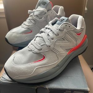 New Balance 5740 NWT